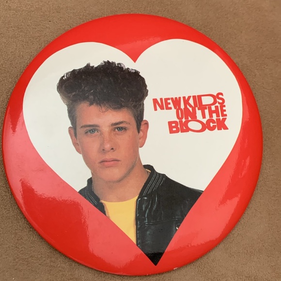 4 Vintage New Kids On The Block NKOTB 6 inch 6” Pin Button - Picture 5 of 7
